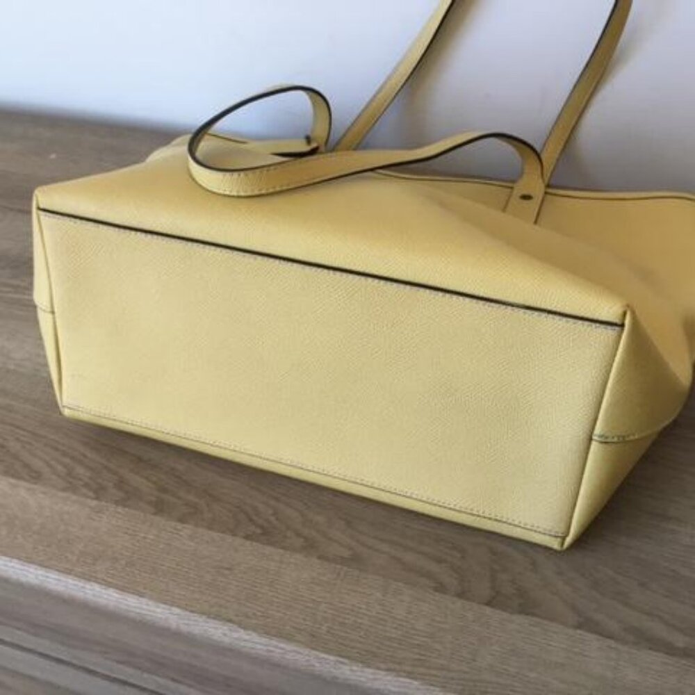 Coach F58846 Yellow Pebbled Leather Zipper Closure Tote Bag Silver Hardware - Picture 6 of 11